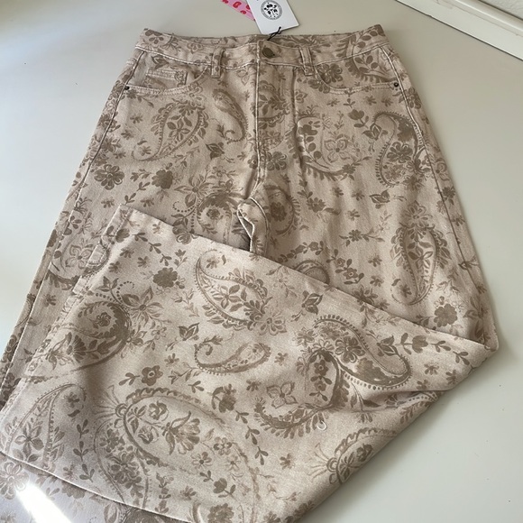 Cider Pants - Paisley Print Beige High-Rise Jeans